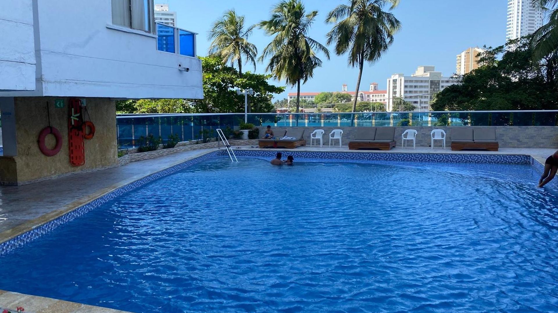 2203 Edif Nuevo Conquistador Laguito-cartagena Cartagena