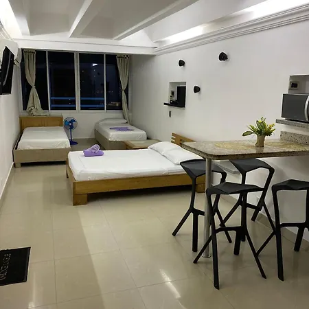 2203 Edif Nuevo Conquistador Laguito-cartagena * Cartagena