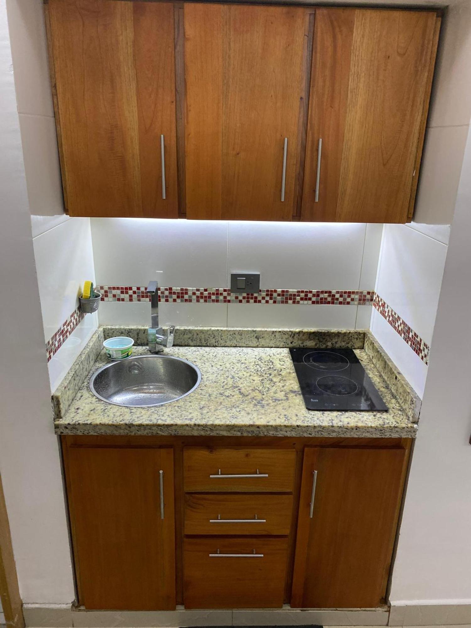 2203 Edif Nuevo Conquistador Laguito-cartagena *
